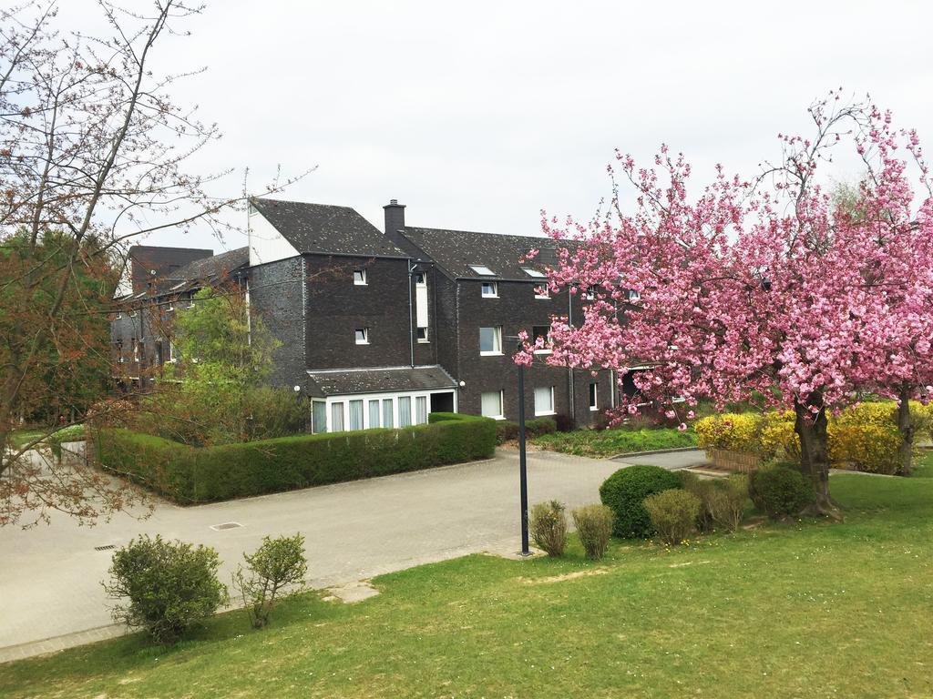 Auberge Des 3 Fontaines Auderghem Eksteriør billede