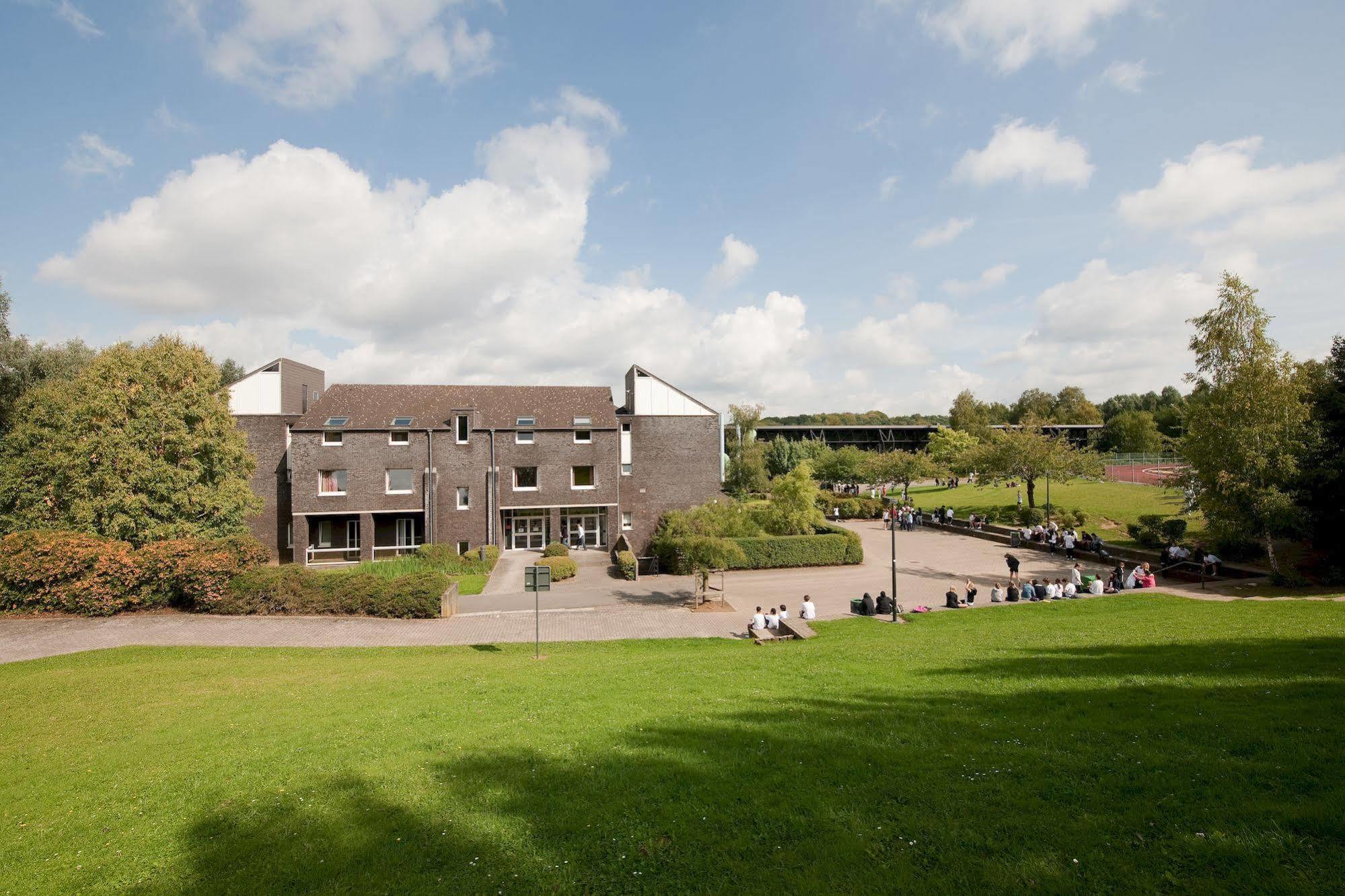 Auberge Des 3 Fontaines Auderghem Eksteriør billede
